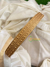 Gold Look Alike Plain Hipbelt-Embossed Floral-G9695